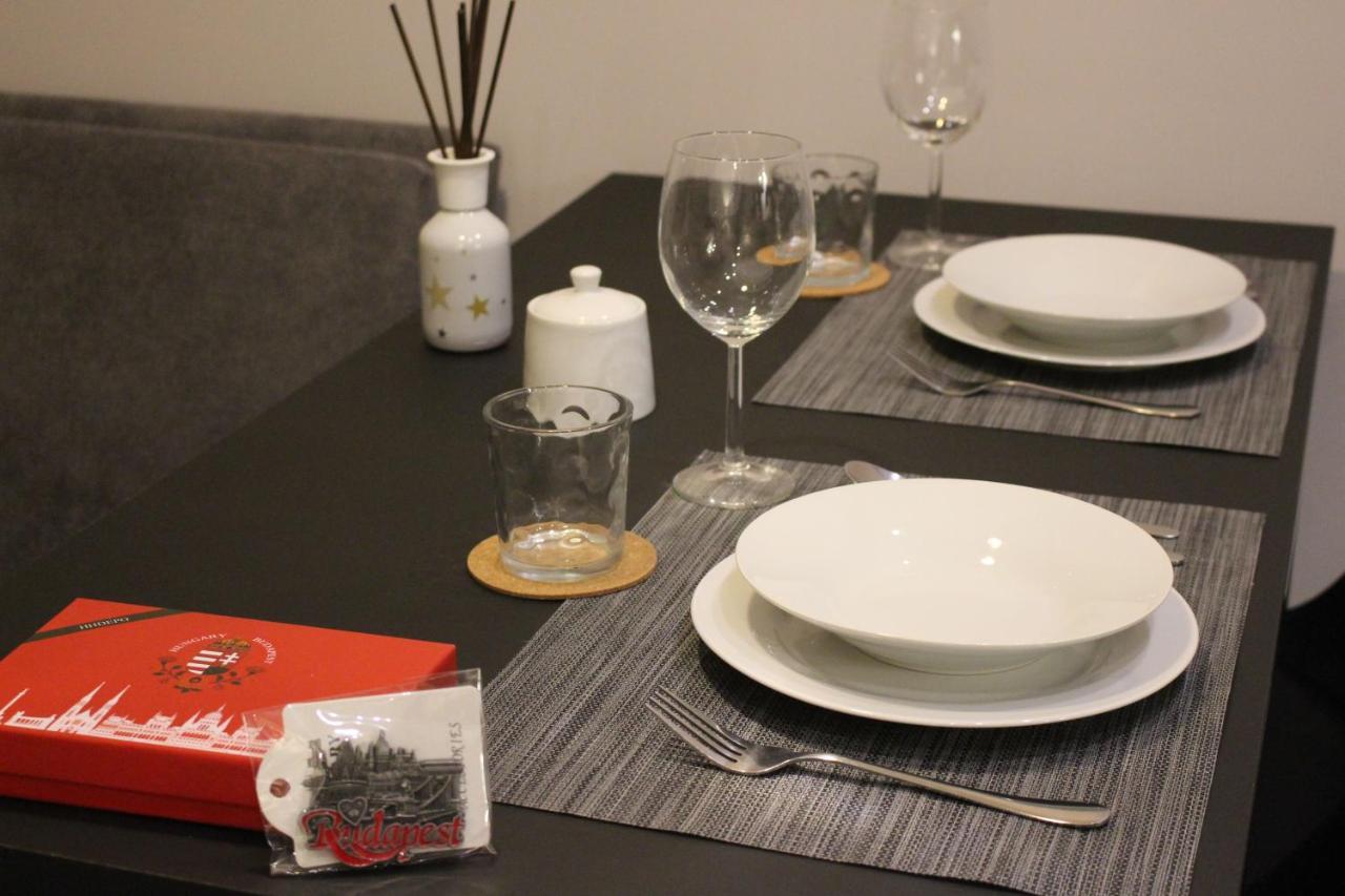 Greyblack Styles Apartment بودابست المظهر الخارجي الصورة
