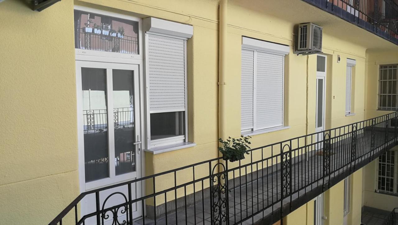 Greyblack Styles Apartment بودابست المظهر الخارجي الصورة